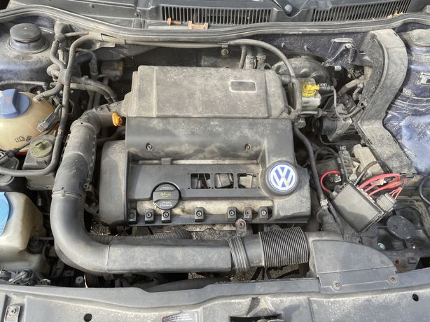 KOMPLETNY silnik VW Golf 4 1.4 16v BCA