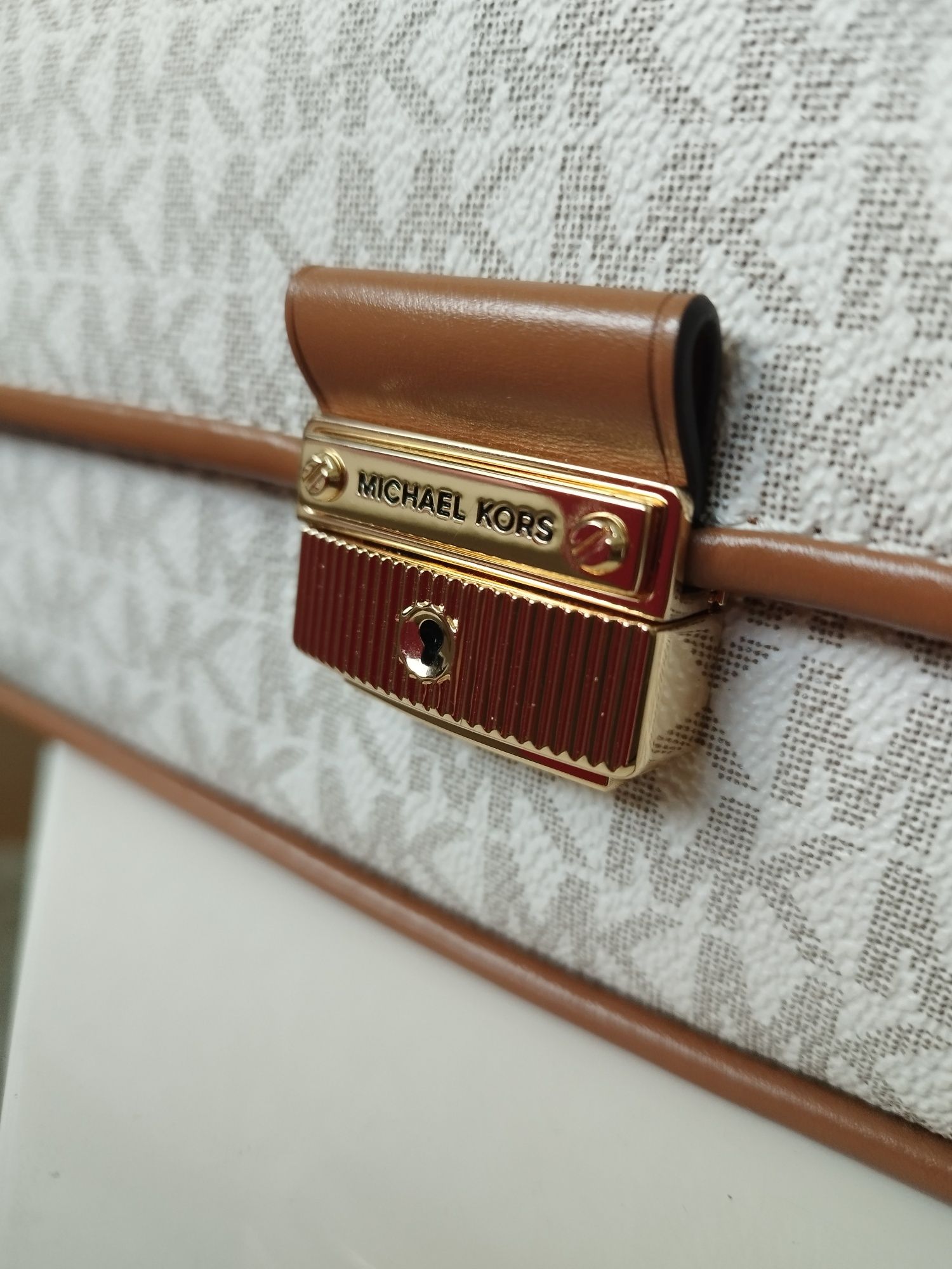 Michael Kors torebka listonoszka