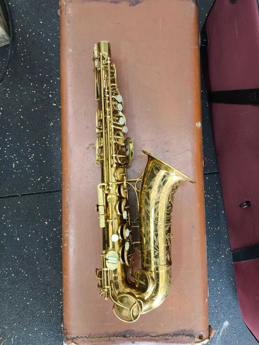 Saxofone Alto The Martin