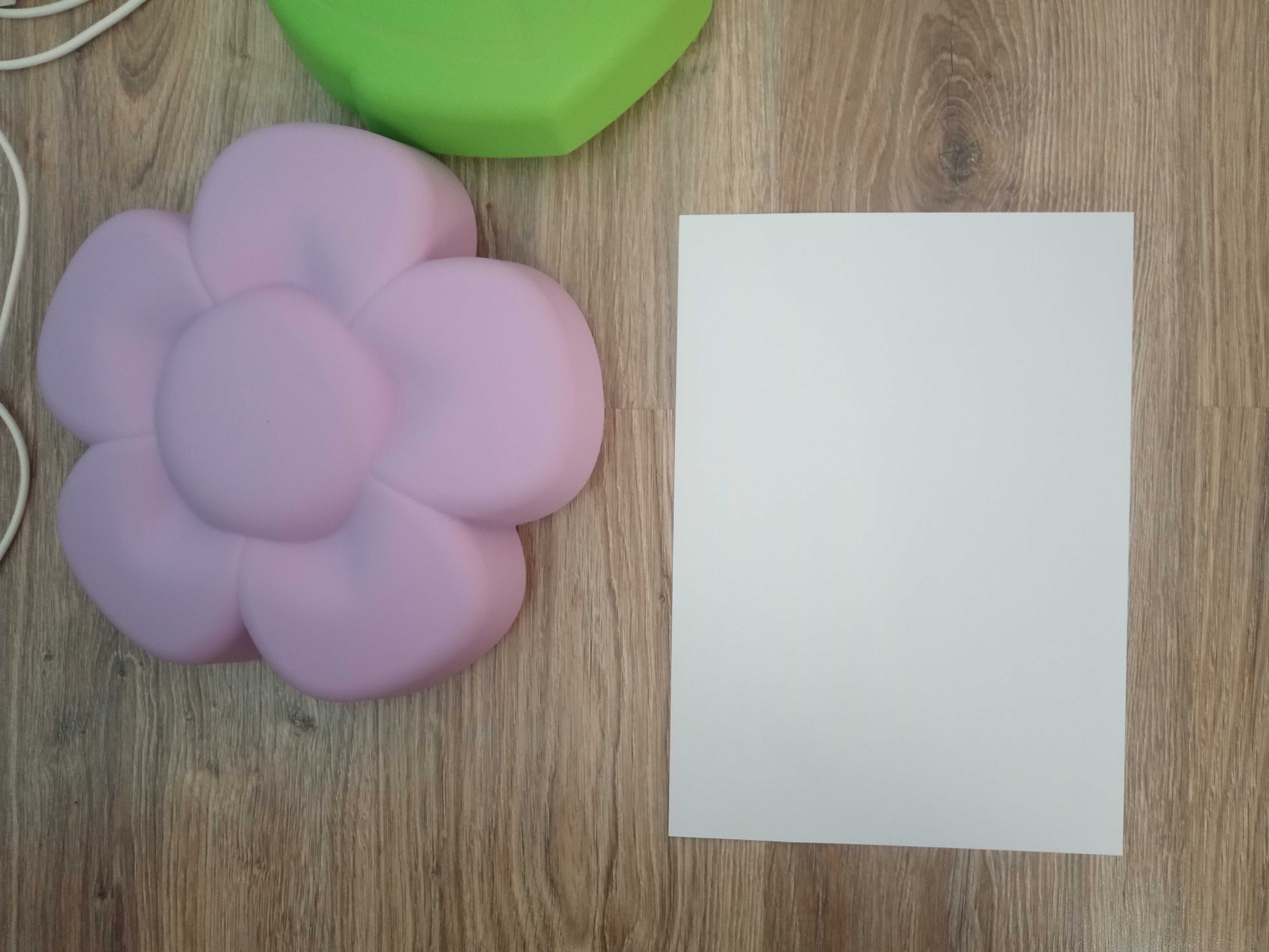 Lampa ścienna dla dzieci Ikea Upplyst liść i kwiatek