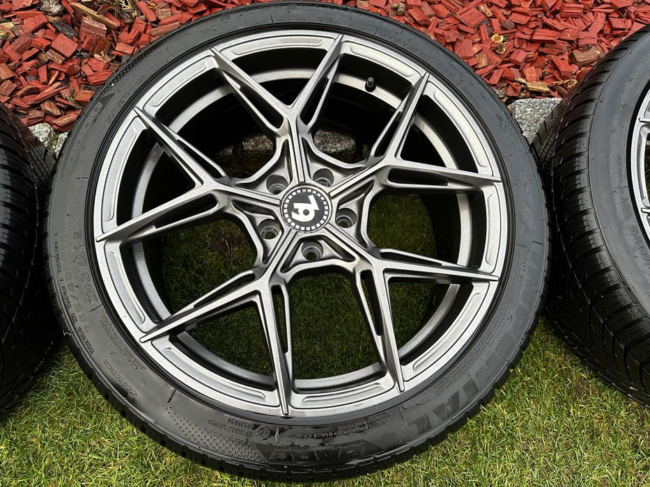 Felgi aluminiowe z oponami