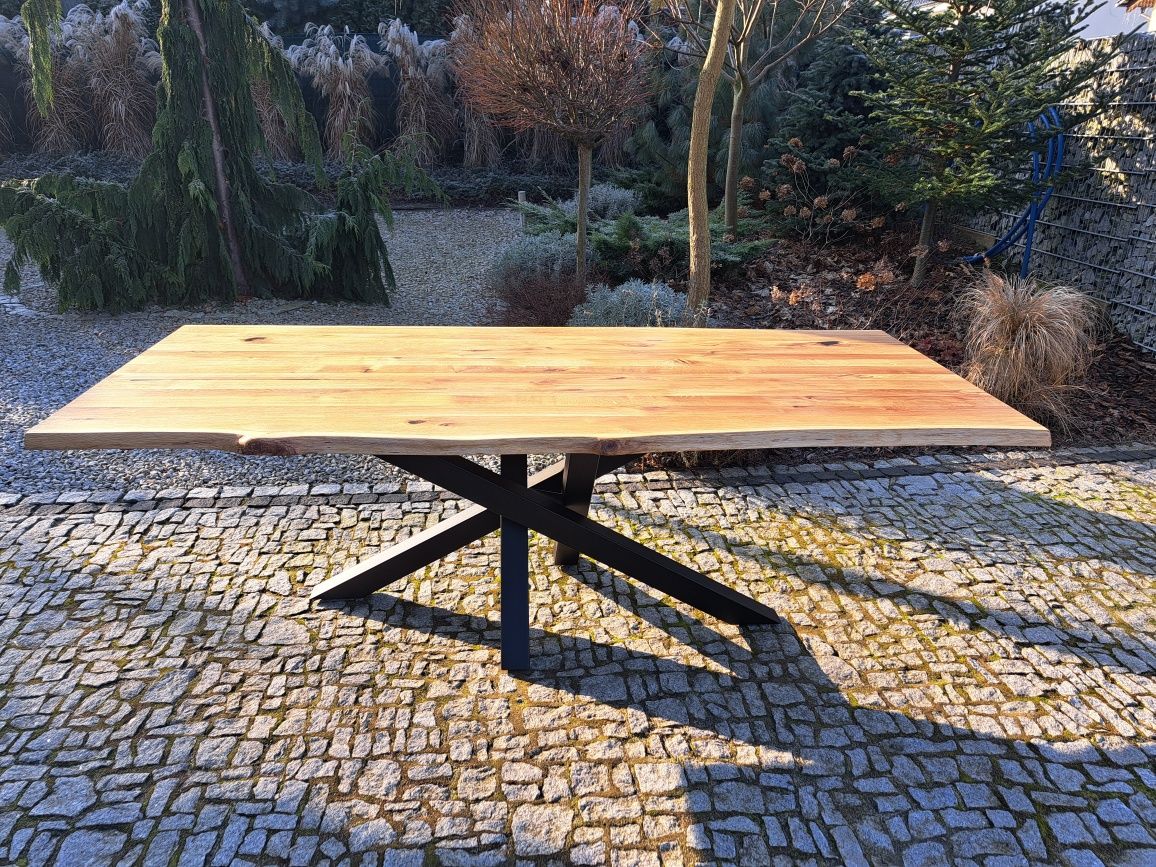 Sprzedam stół dębowy 240x100cm.