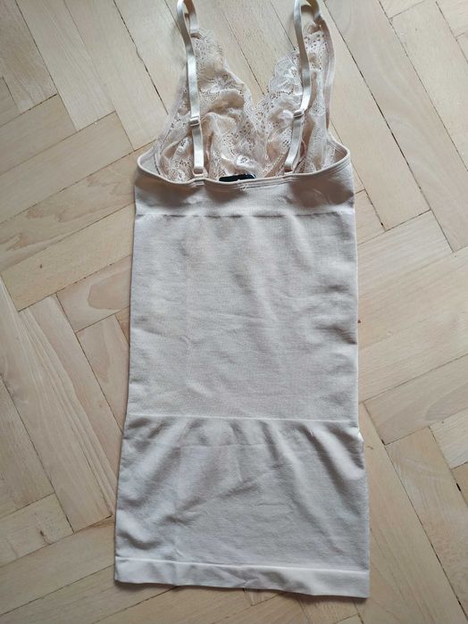 Bielizna modelująca  Nowa z metką r. 36