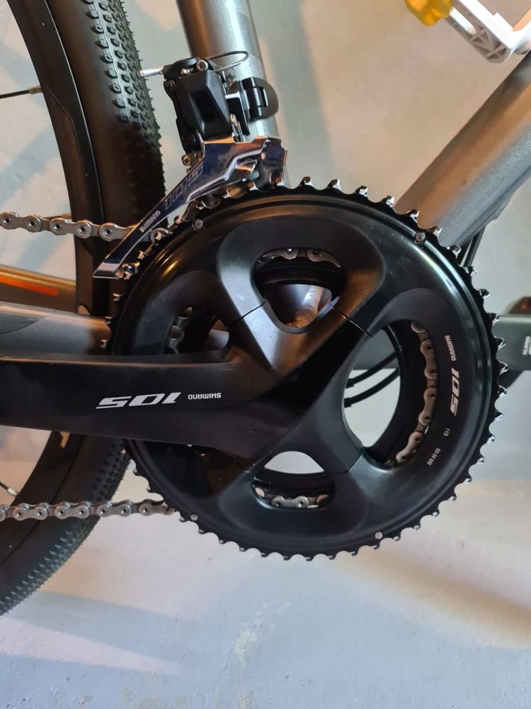 Giant anyroad 2 szosa gravel  revolt 105 rozmiar M 2x11 nie tcr trek
