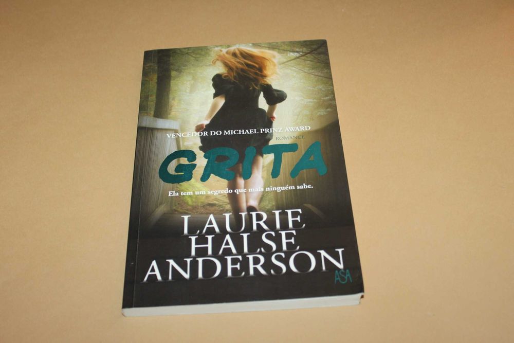 Grita // Laurie Halse Anderson