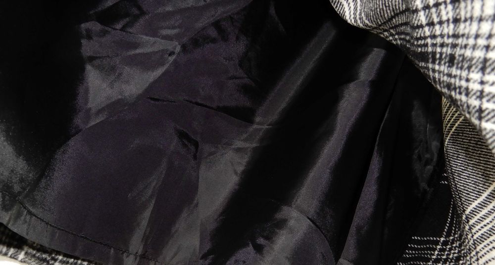 Spódnica midi czarna biała krata ciepła z domieszką wełny Roman 48 50