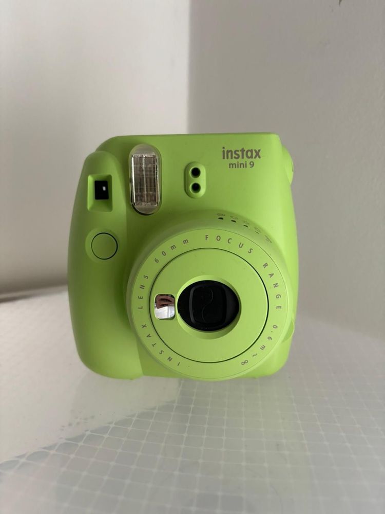Câmera Instax Mini 9