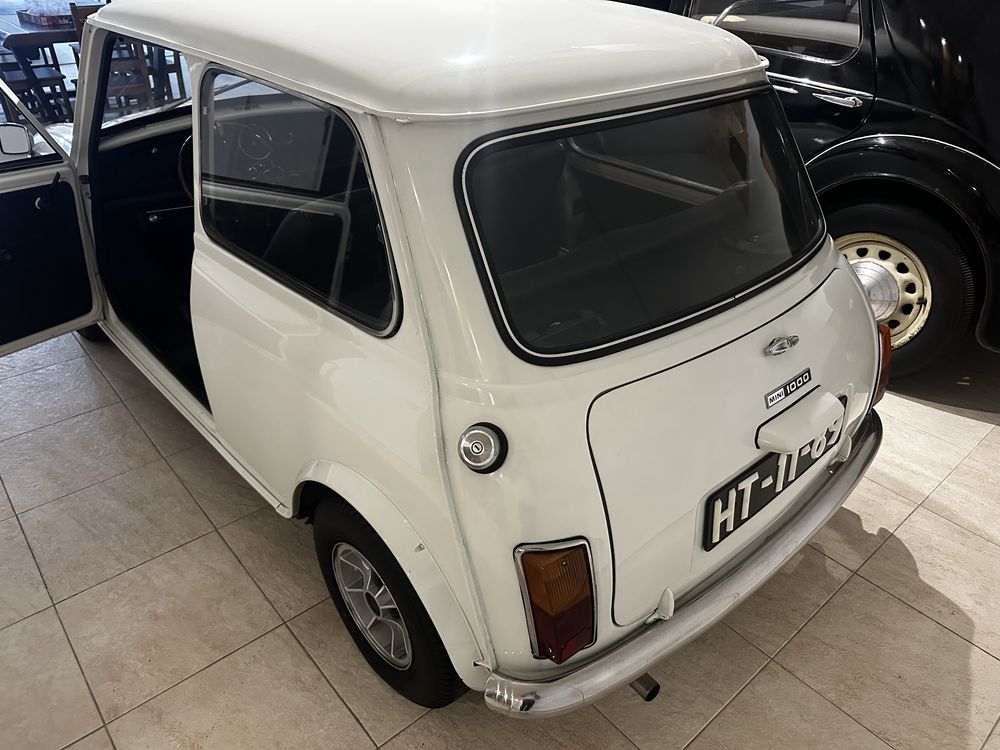 Mini 1000 de 1976 Troco por mota