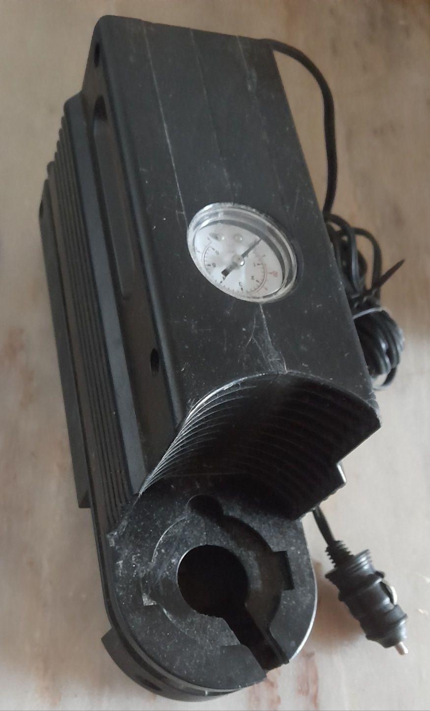 Compressor de ar auto - Bom estado