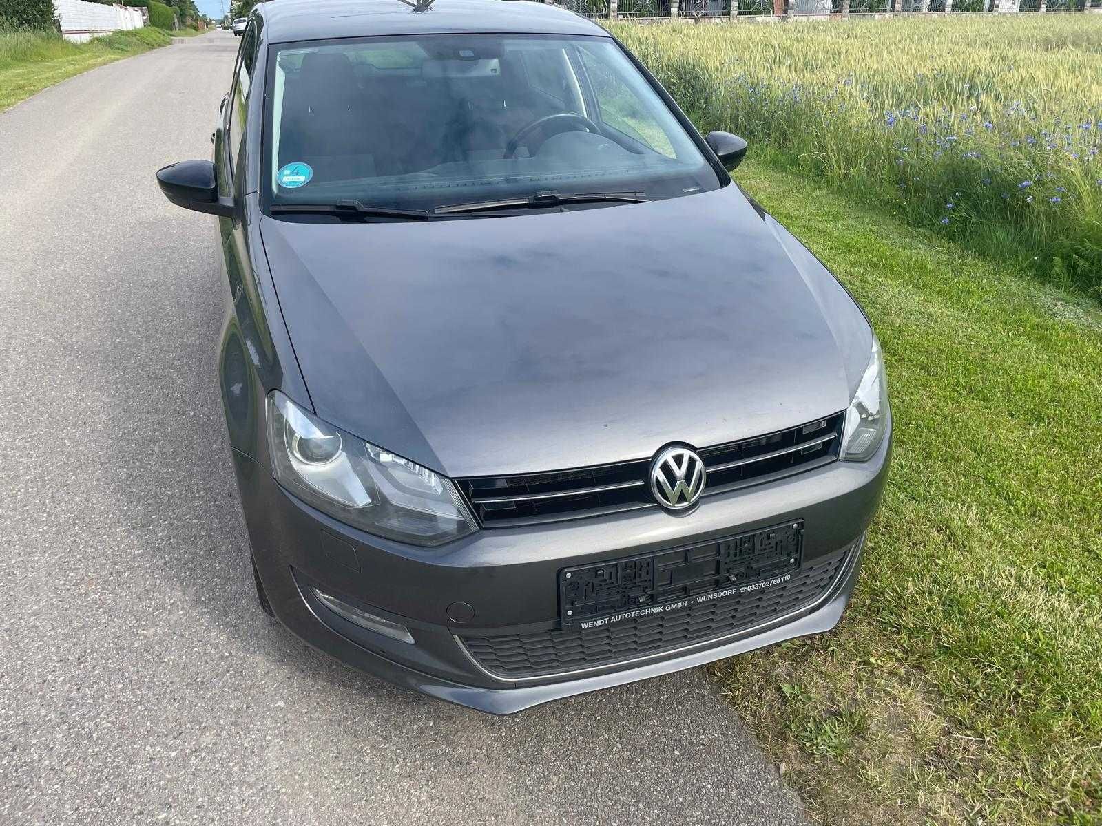 VW Polo 2011 1.6TDI Style Mega wersja klima hak Sprowadzony z Niemiec