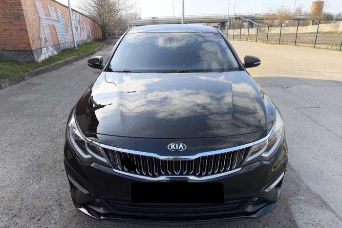 Kia Optima, 2,4 Бензин, 2020 року
1.6