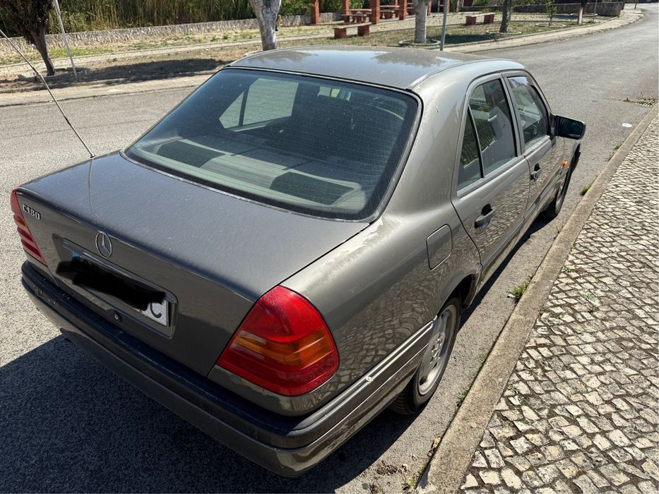 Mercedes c180 gasolina