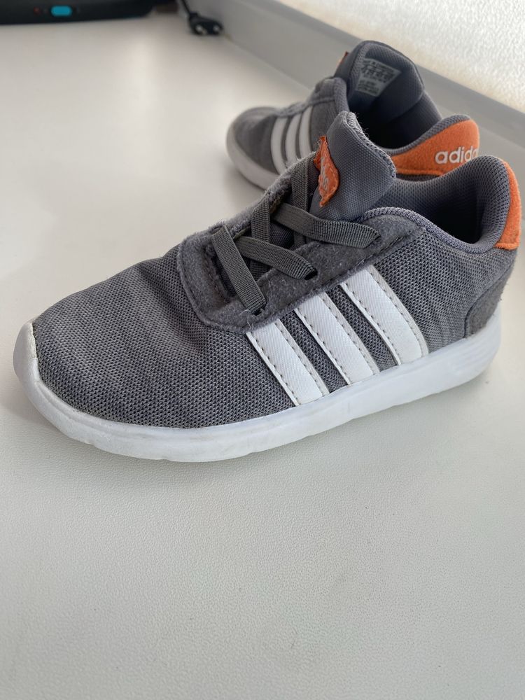 Кросівки Adidas дитячі 25 р