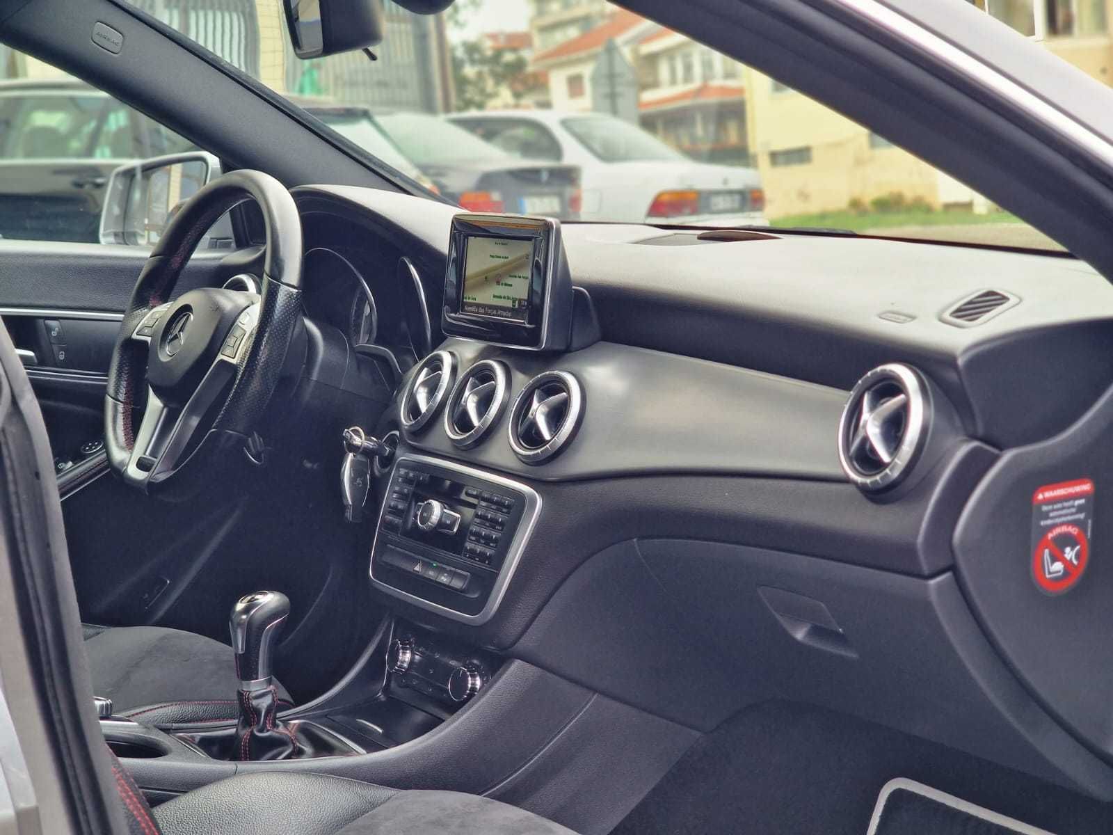 MERCEDES-BENZ CLA 200 AMG 136CV