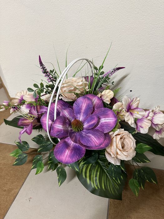 Kompozycja nagrobna Premium,komplet -stroik+ bukiet do wazonu