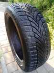 Opony  zimowe 4szt. Falken Eurowinter  215/50 R18