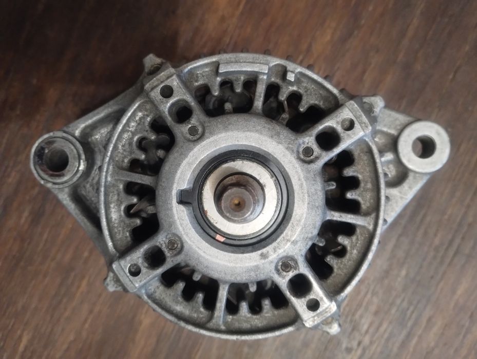 Генератор rover honda Toyota денсо оригинал  обслуженный