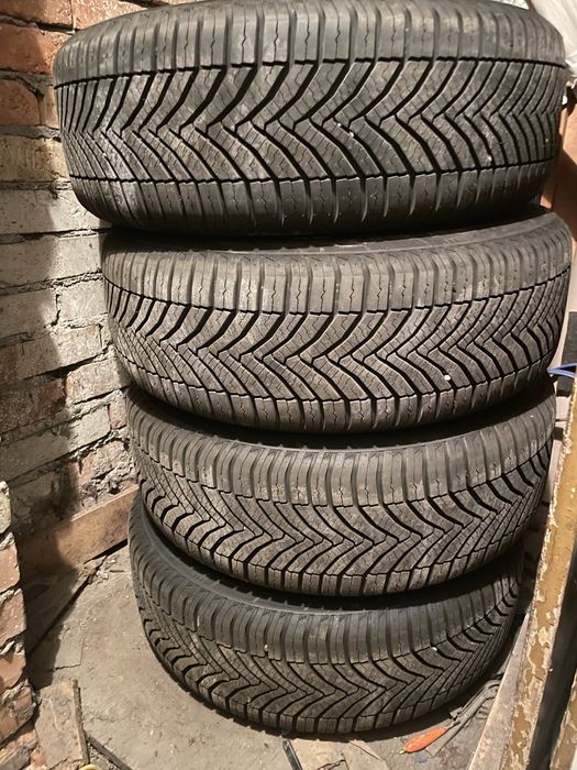 Kola 17 cali z oponami wielosezonowymi Peugeot 407