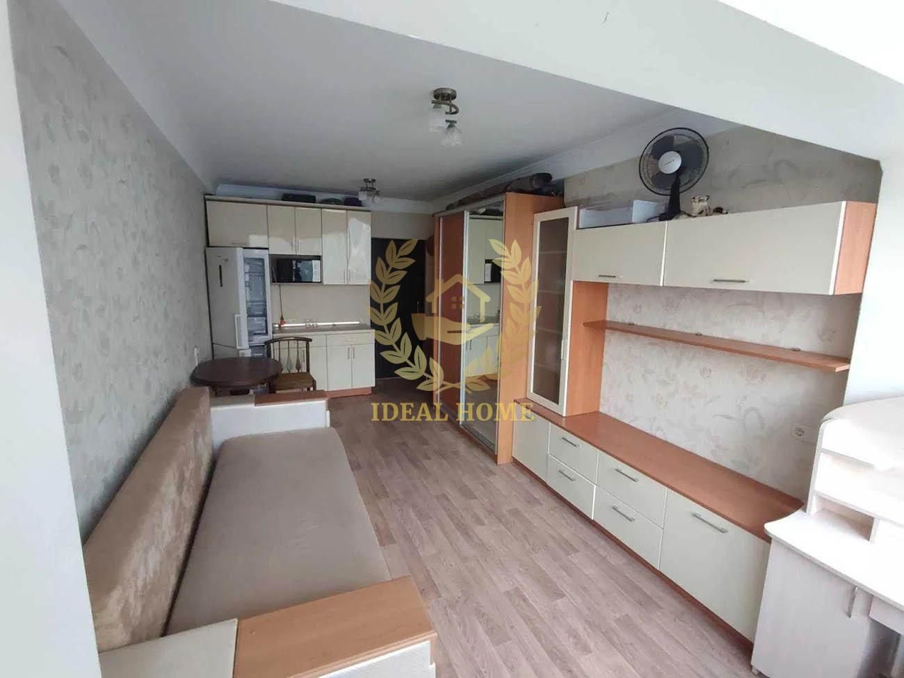 Продаж кімнати в гуртожитку по вул. Кубанської України