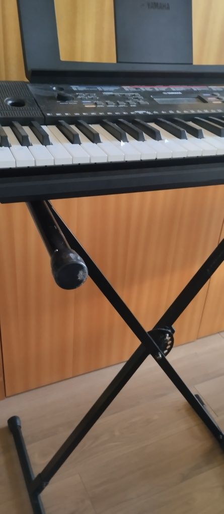 Teclado Yamaha como novo