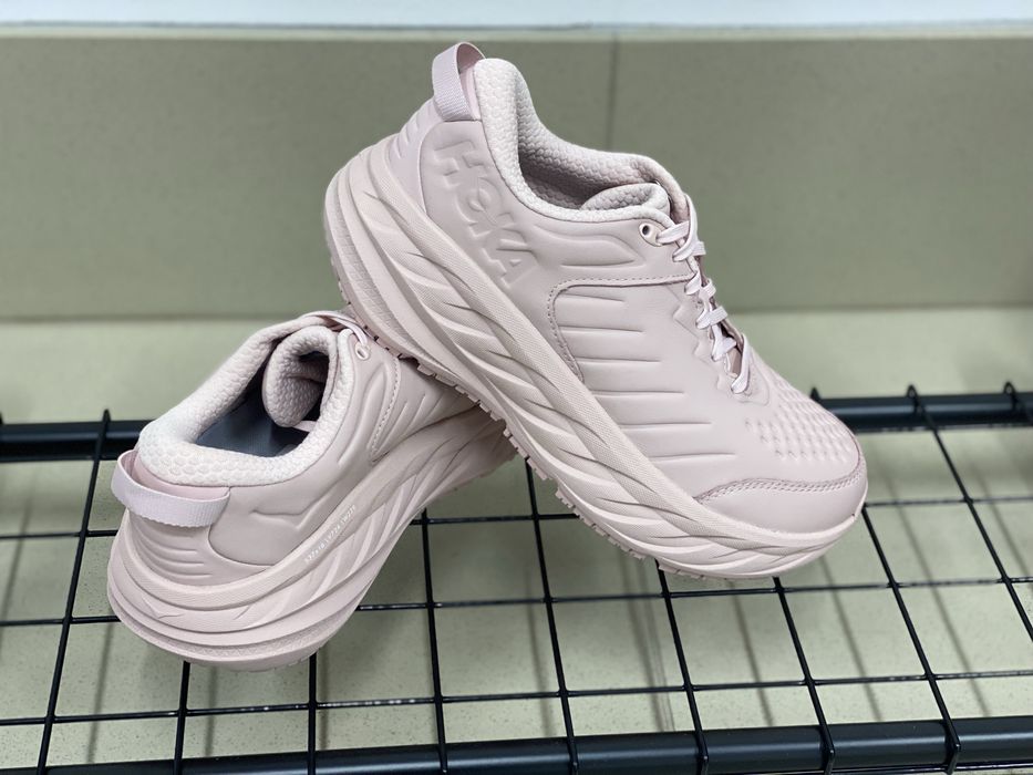 Hoka Оригінал! Кросівки жіночі Hoka Bondi SR Wide.
