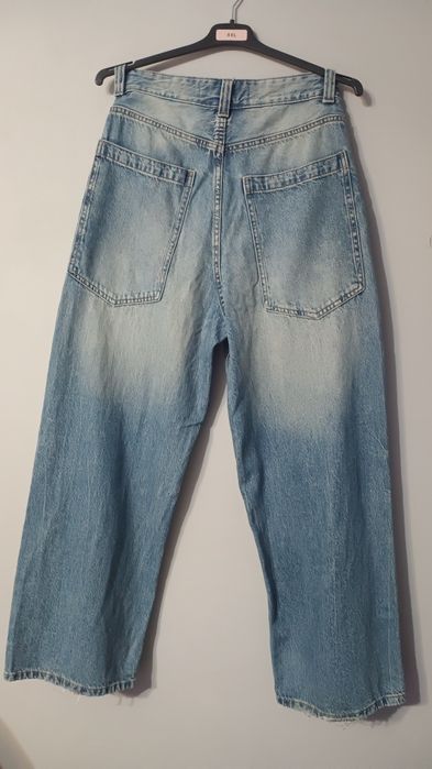 Spodnie młodzieżowe Bershka rozmiar 38