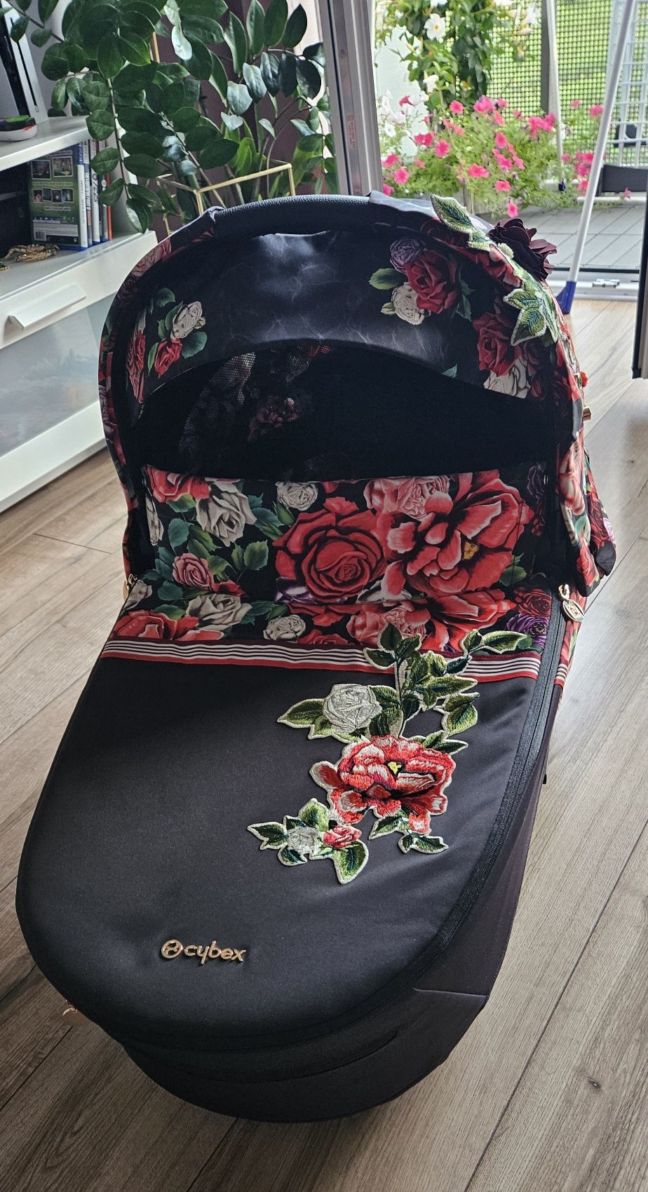Gondola Cybex Priam 4.0 Blossom luksus i komfort dla Twojego maluszka