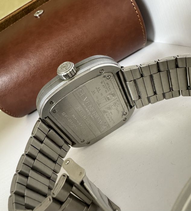 Sevenfriday годинник часы  стиль і надійність