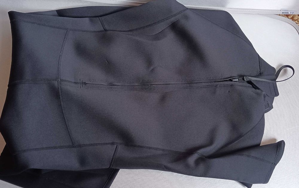 Fato de Surf  XL preto