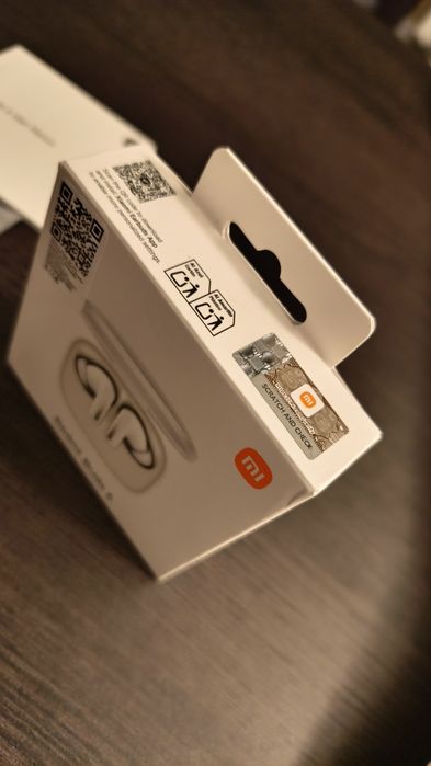 Auriculares Xiaomi Redmi Buds 6 - Novos!