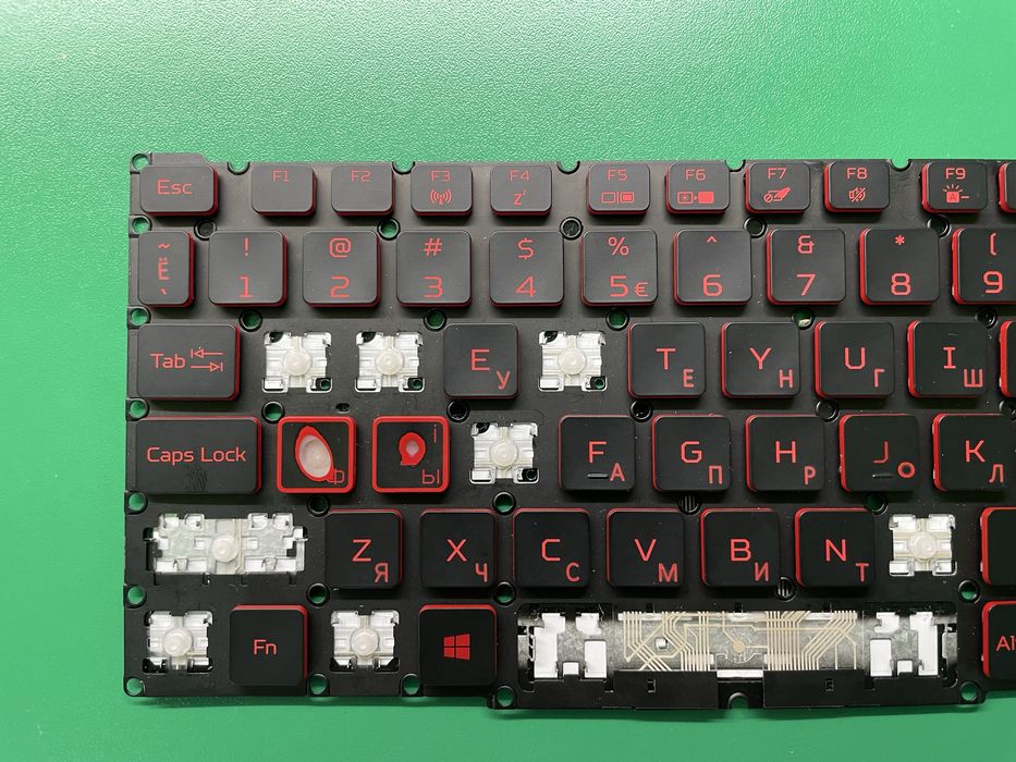 Клавиши клавиатуры с подсветкой Acer Nitro 5