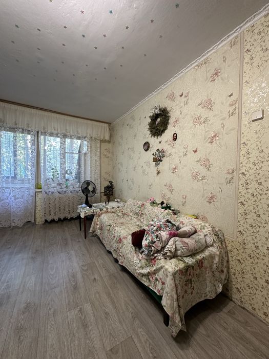 Без %. Продаж 2к. квартири вул. Салютна, метро Нивки