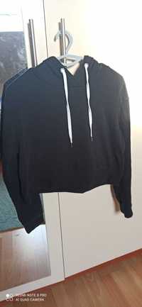 Czarna krótka bluza rozmiar S H&M