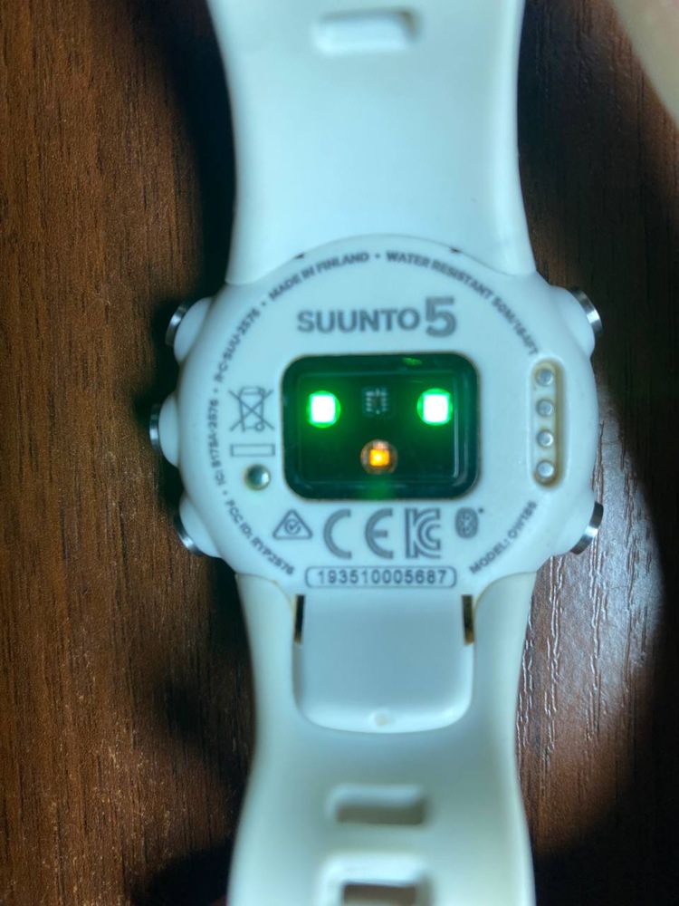 Годинник  Suunto 5