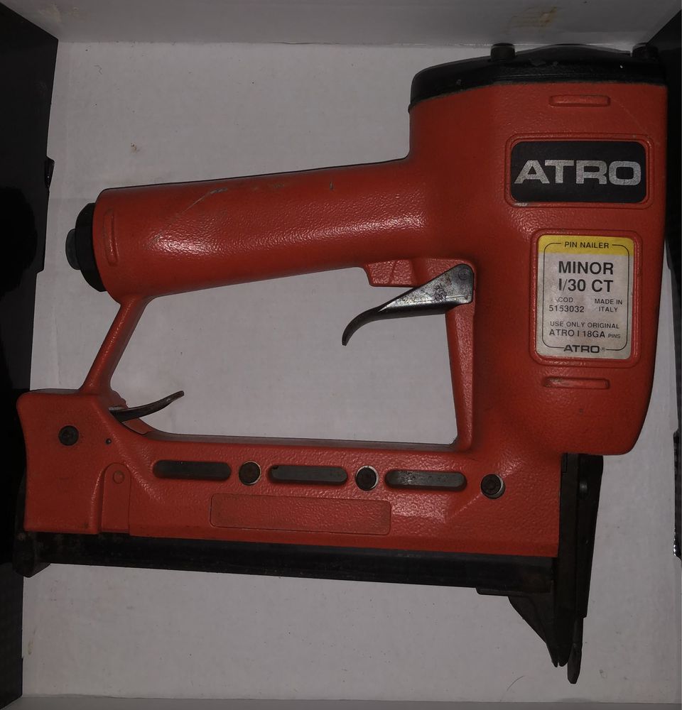 ATRO MINOR I/30 CT maquina de pregar pneumatica
