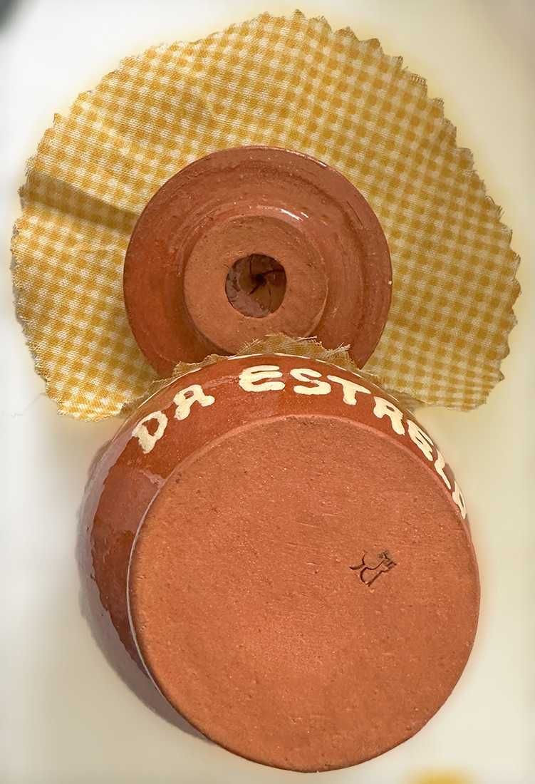 Pote em Barro, Impecável