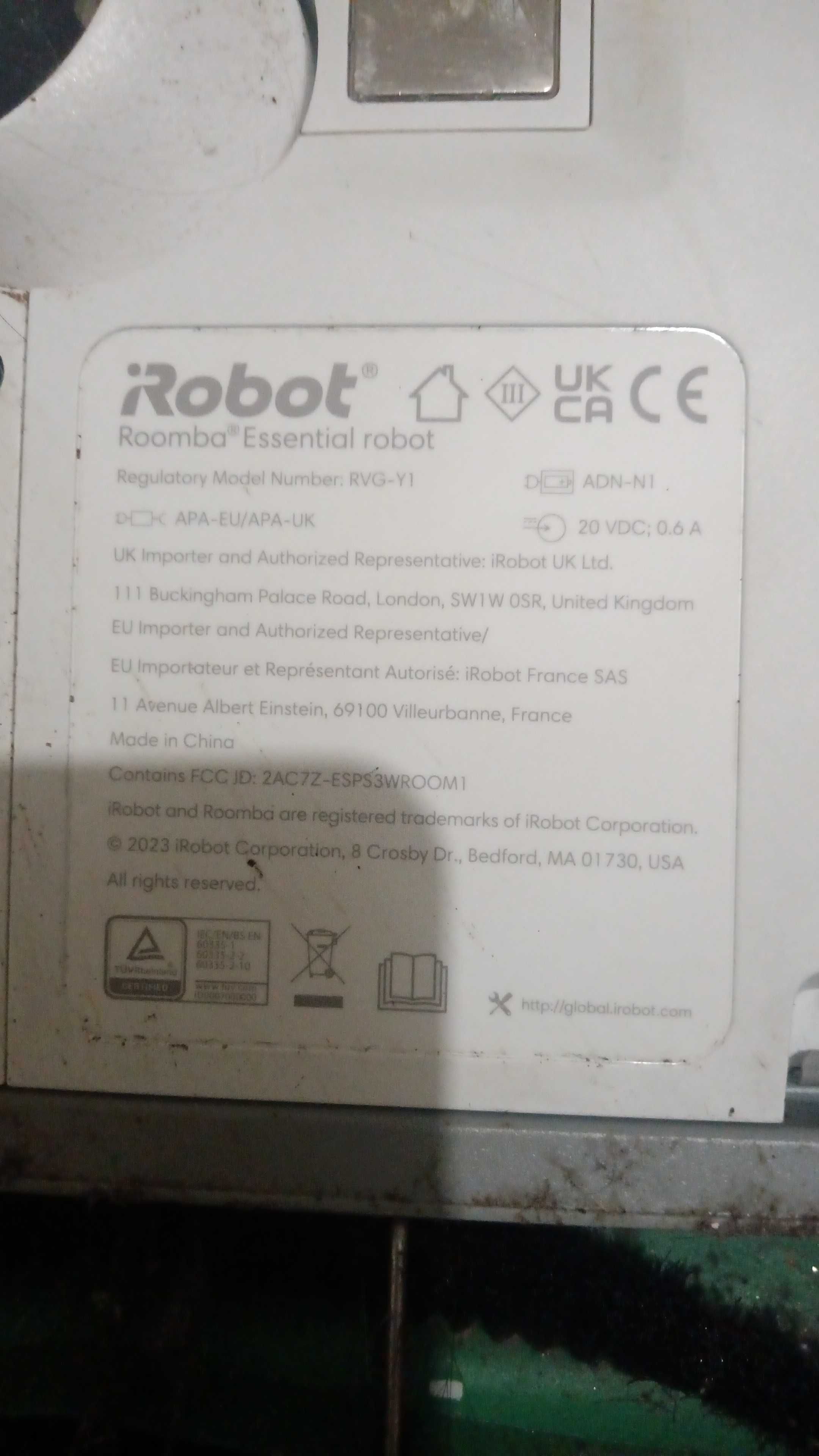 roomba essential robot