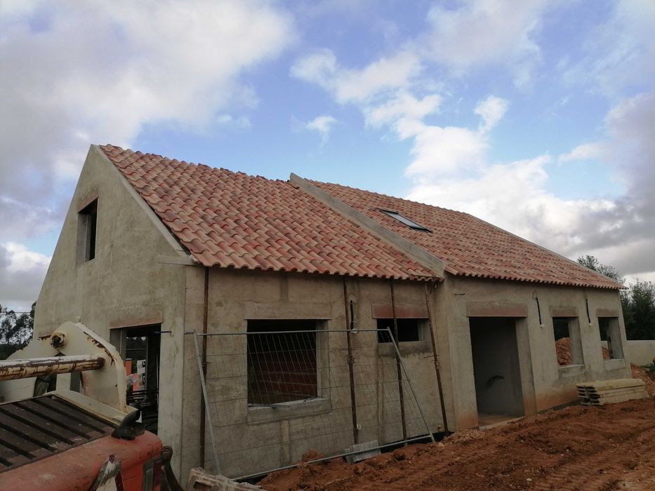 OBRAS NOVAS - RECONSTRUÇÕES - REMODELAÇÕES - REPARAÇÕES