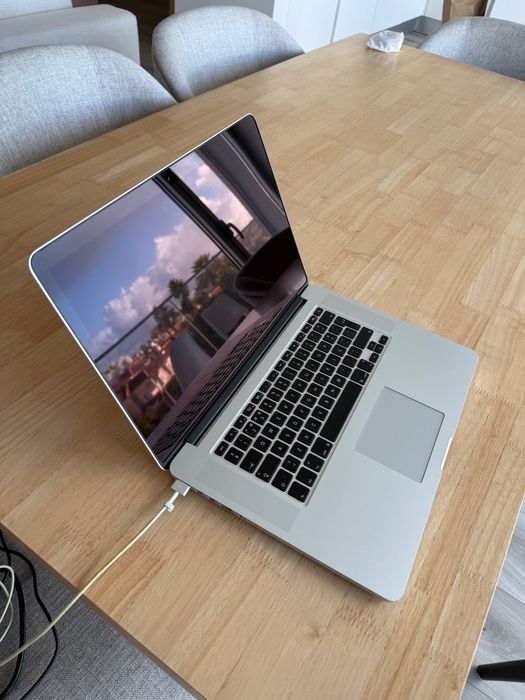 MacBook Pro mid 2015