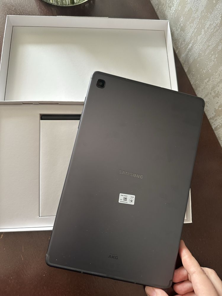 Samsung Galaxy Tab S6 Lite