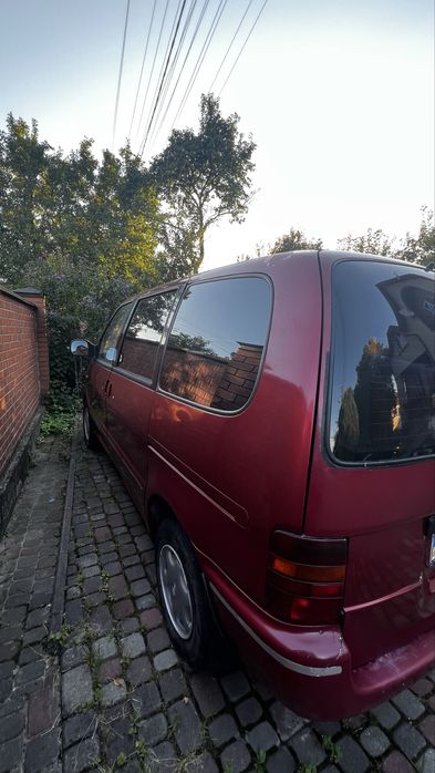 Nisan Serena 1995 г.в