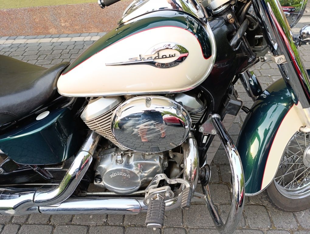 Honda shadow 750