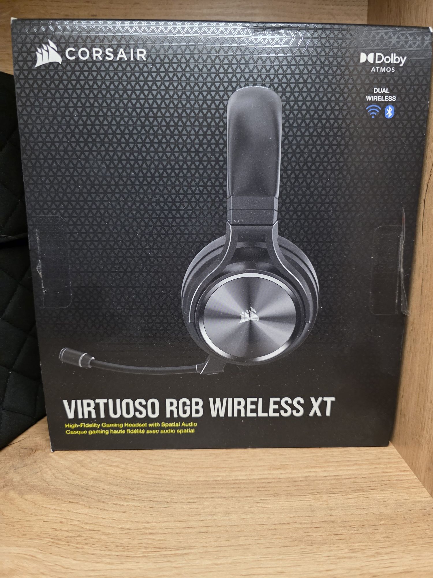 Навушники Corsair Virtuoso RGB Wireless XT