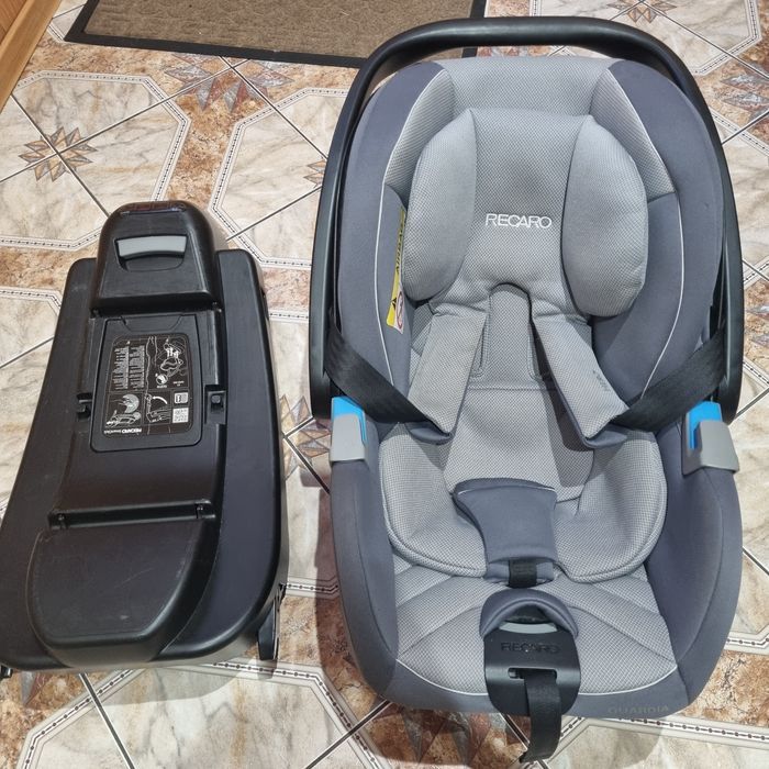 Fotelik samochodowy / nosidełko/ baza isofix