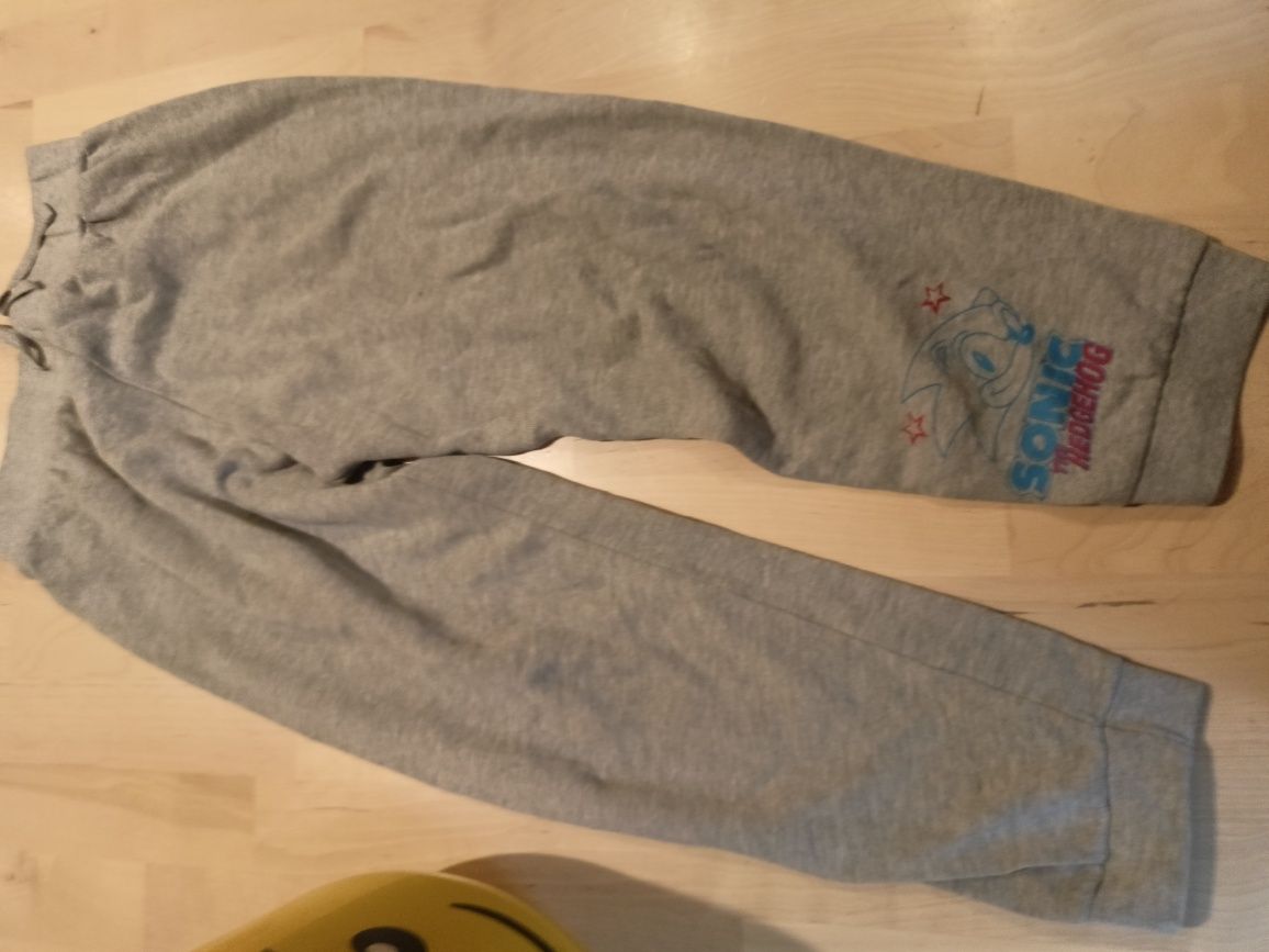 Szary komplet dresy spodnie dresy bluza Sonic 122 128
