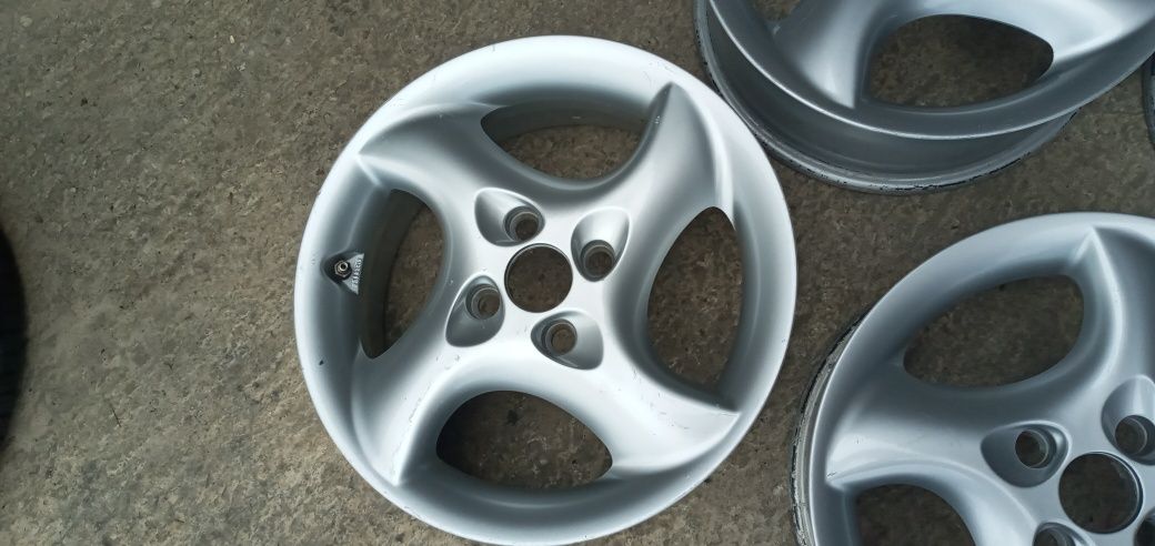 Титани Ford 4*108 ET40 R16