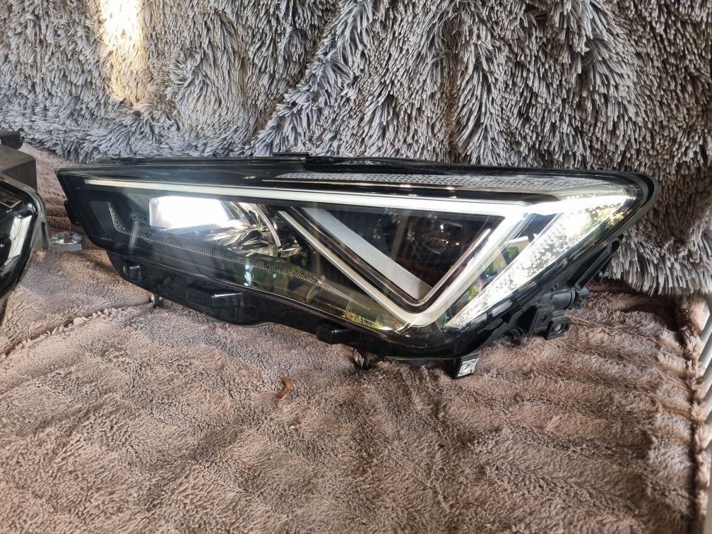 Seat Tarraco lampa lewa prawa przód FULL LED Europa