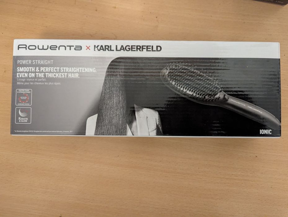 Щітка випрамляч rowenta