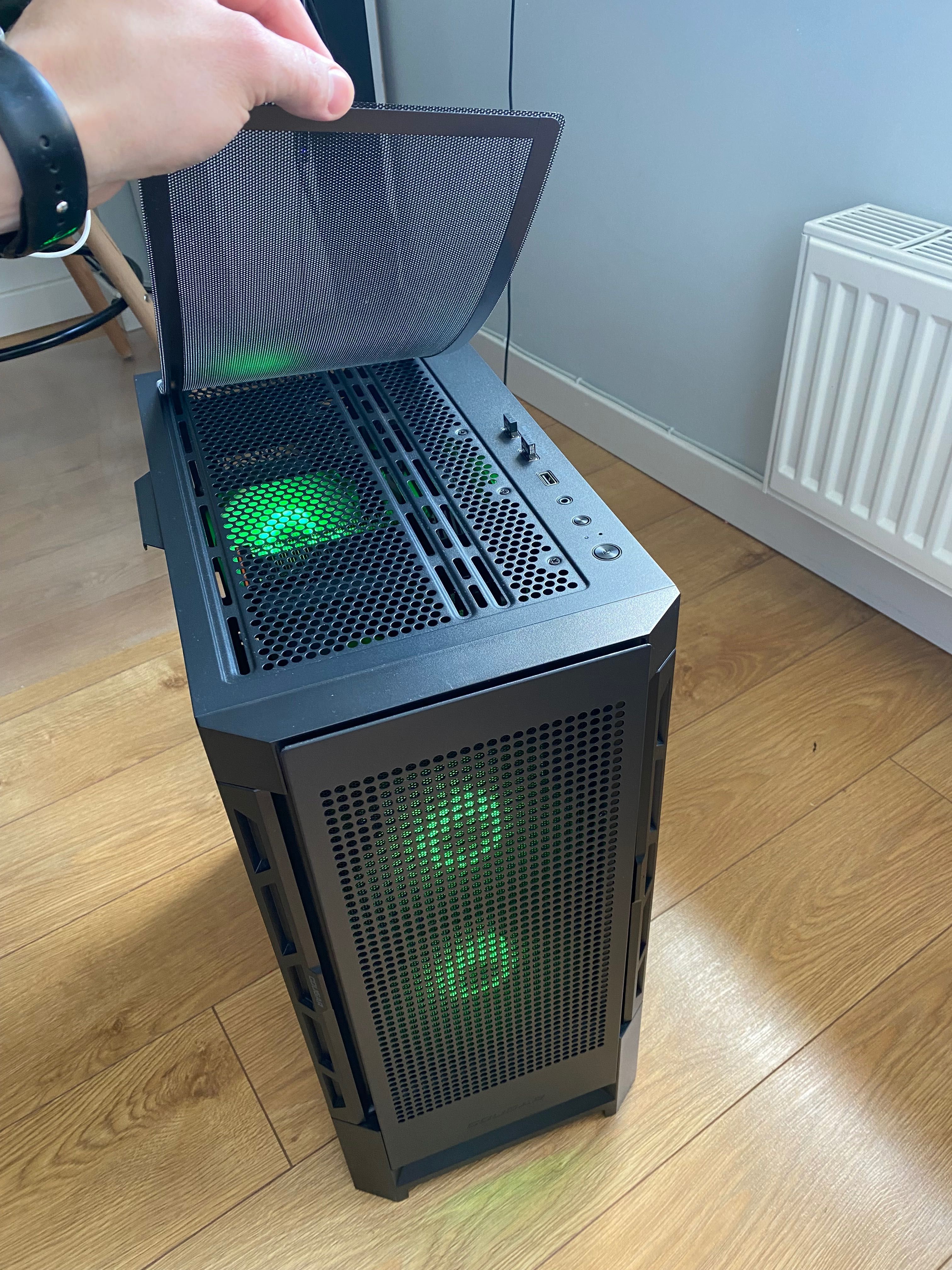 Ігровий компʼютер з професійною ігровою мишкою і клавіатурою RAZER