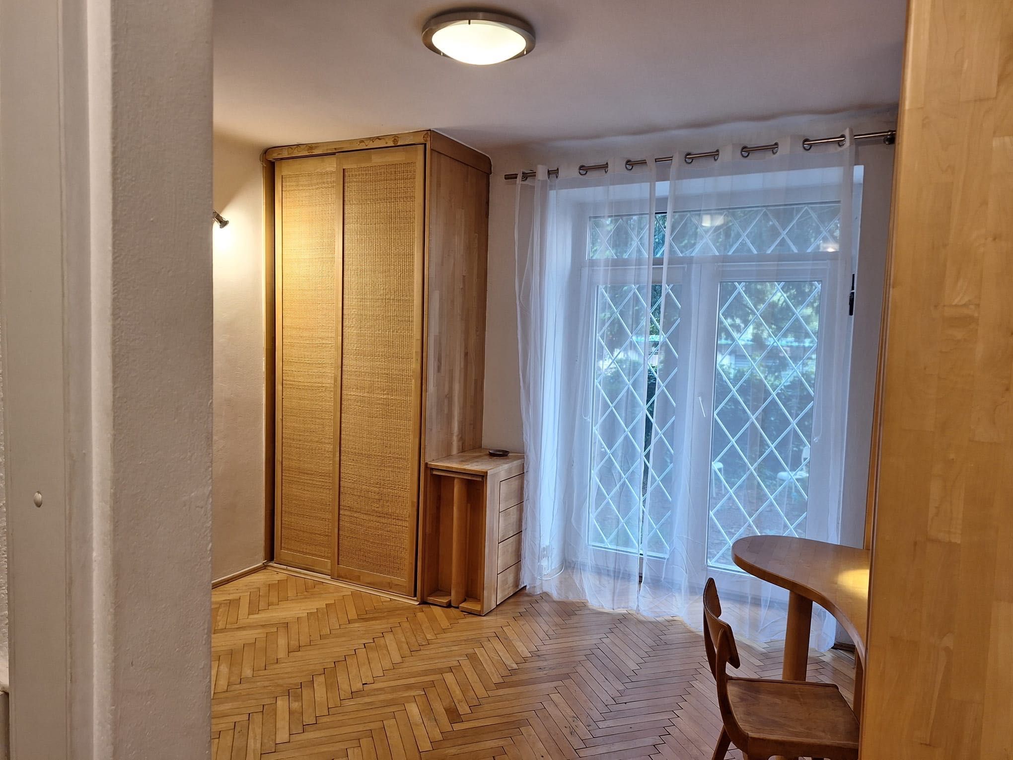 Wynajmę mieszkanie 30 m z ogródkiem na Mokotowie